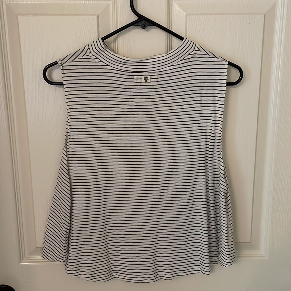 Billabong Way Up Muscle Tank - Picture 2 of 3